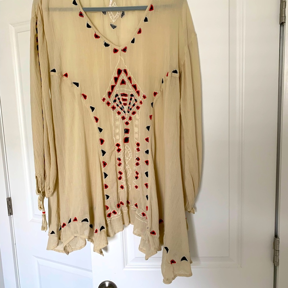 Free People Vintage Boho size Medium, Cream/Tan